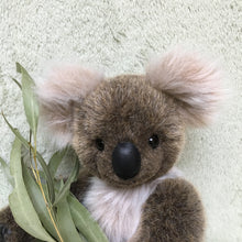 Load image into Gallery viewer, Kobe - koala making kit

