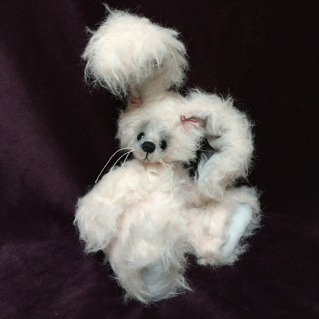 Sweetpea - Hand made collectable bunny