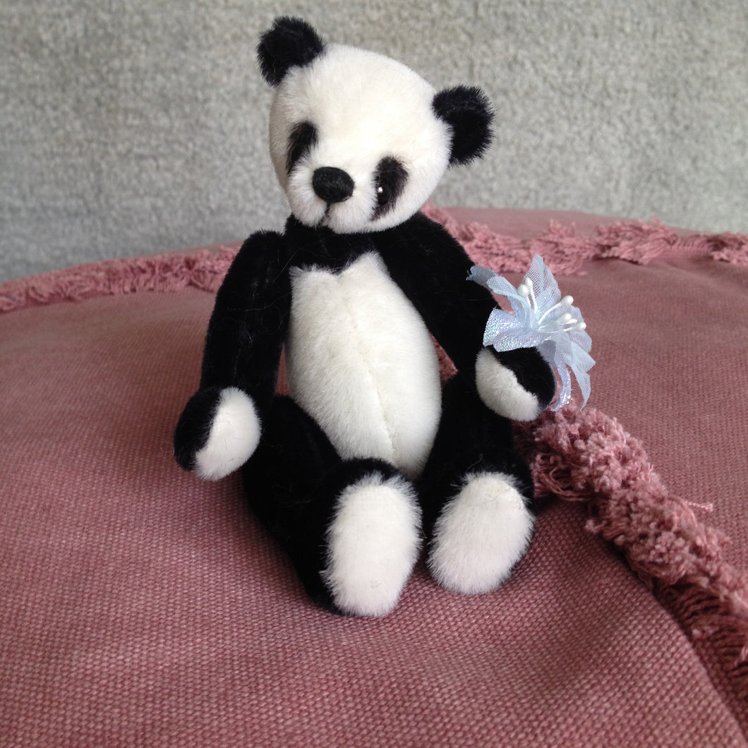 Penelope Panda - bear making pattern