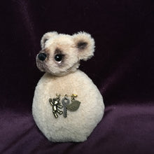 Load image into Gallery viewer, Pepi - Hand made collectable bear pincushion
